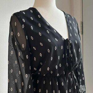 Twik Black Sheer Bandana Print Long Sleeve Romper – US S